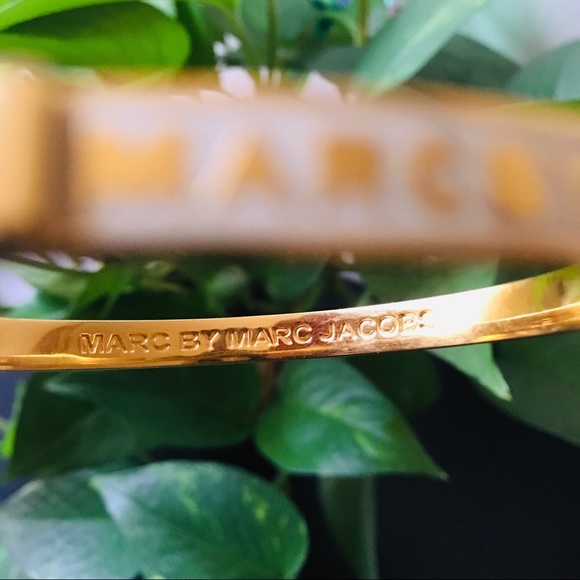 Marc By Marc Jacobs Skinny Logo Bangle Bracelet - Picture 4 of 7